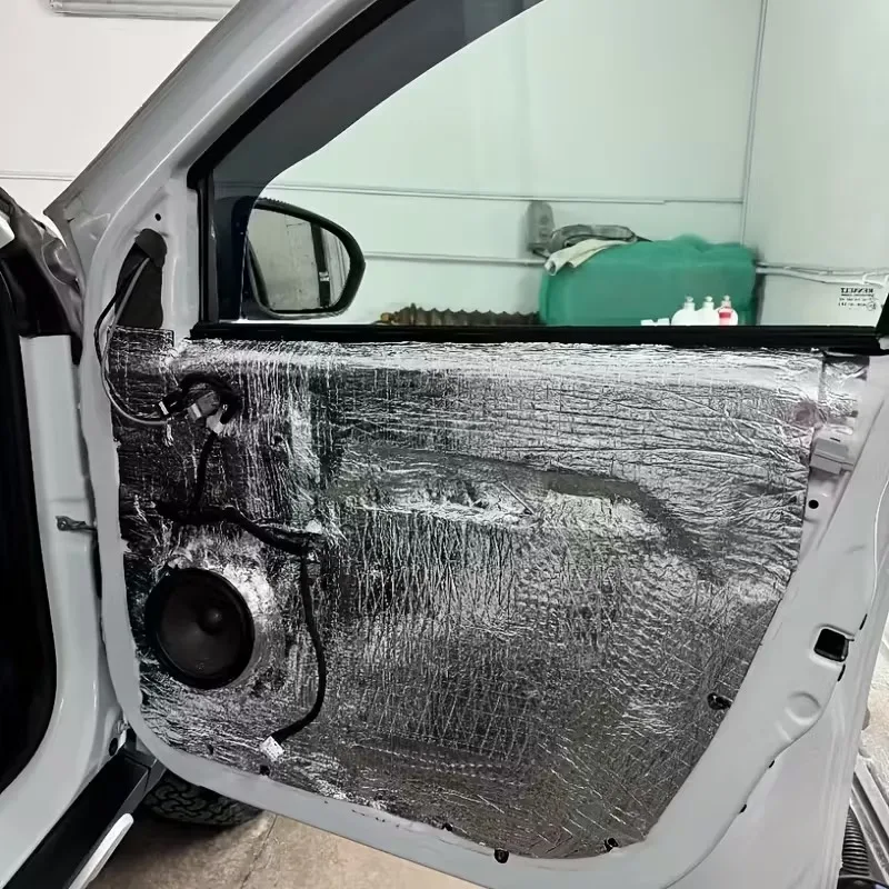 Araç Oto Kaput Kapı Taban Davlumbaz Ses Yalıtım Malzemesi 9mm Alm. Folyolu Kauçuk 50cmx100cm 10adet