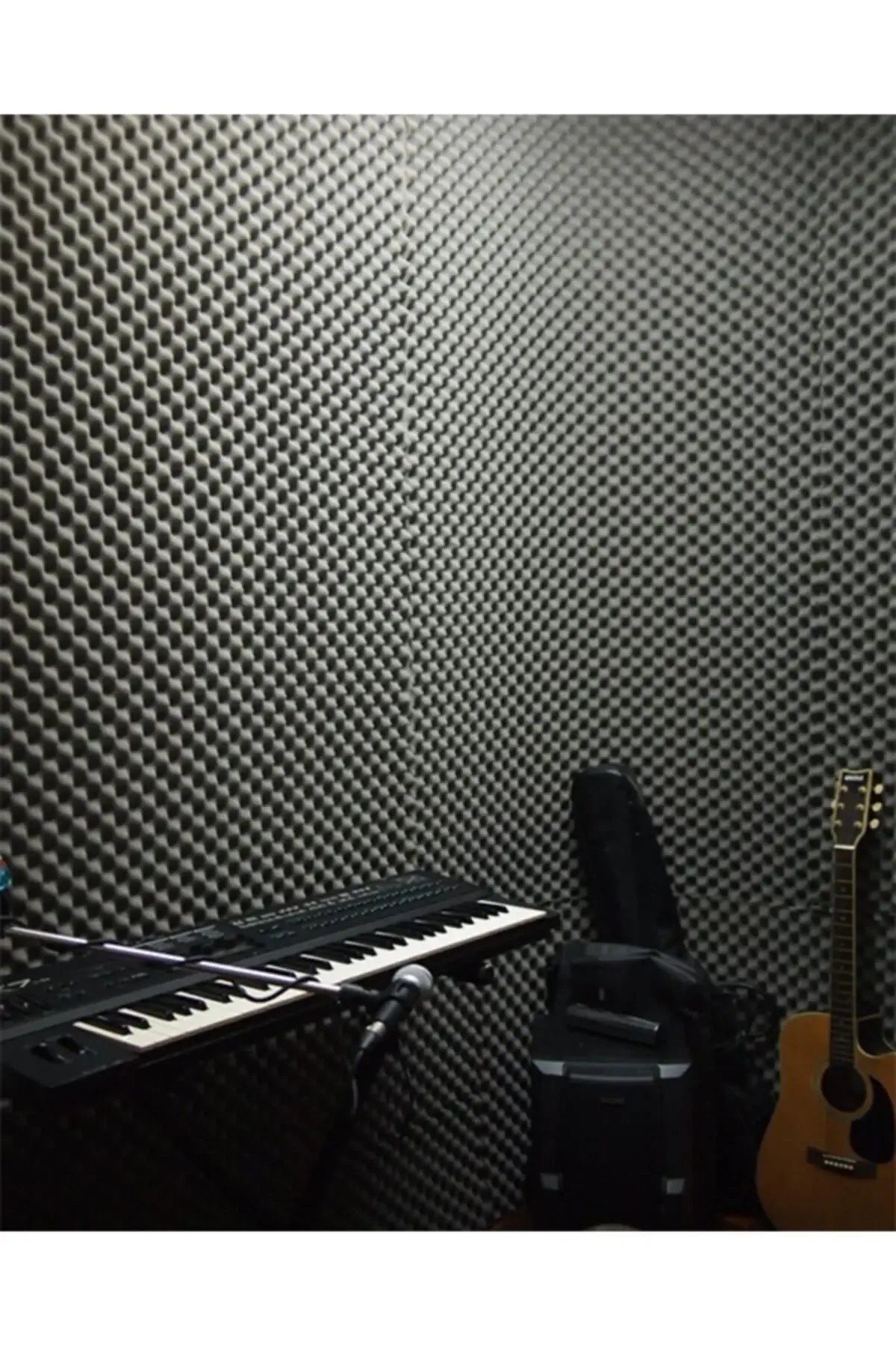 40mm Yanmaz Akustik Yalıtım Piramit Sünger 50dns 100cm X 100cm (1 M2)